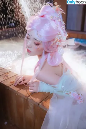 nekokoyoshi / kumicho_cat / 喵小吉 / 爆机少女 喵小吉 nude photo #2448