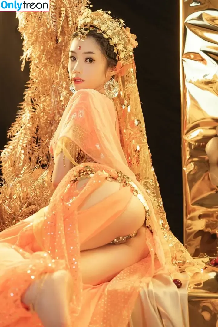 nekokoyoshi nude photo #2290 (kumicho_cat / 喵小吉 / 爆机少女 喵小吉)