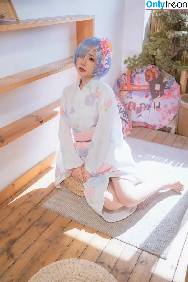 nekokoyoshi nude photo #2367 (kumicho_cat / 喵小吉 / 爆机少女 喵小吉)