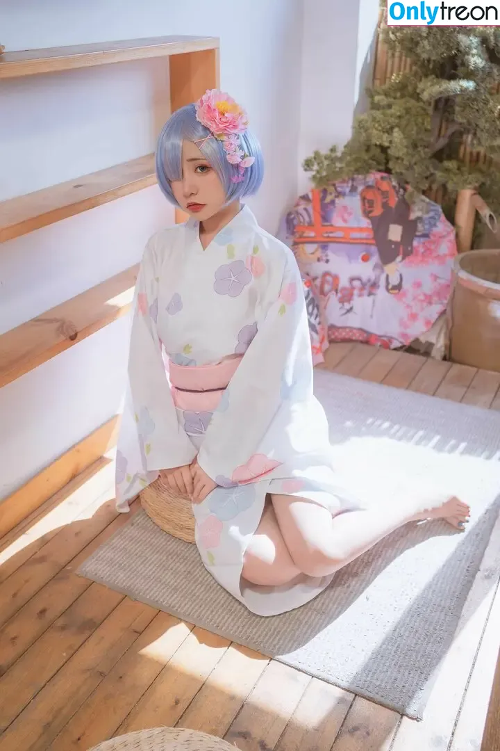 nekokoyoshi nude photo #2374 (kumicho_cat / 喵小吉 / 爆机少女 喵小吉)