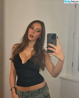  nude photo #0005