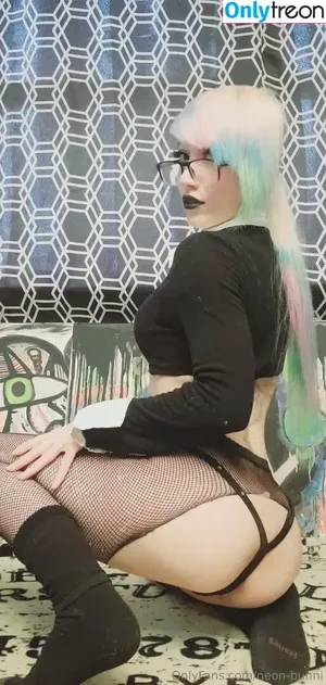  nude photo #0003
