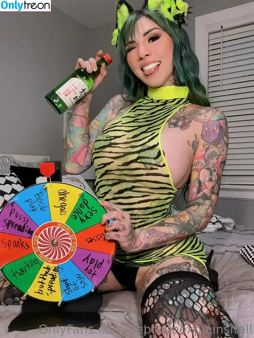 neptuneexplainsitall nude photo #0208 (neptunehomeofficial / urwaifuneptune)