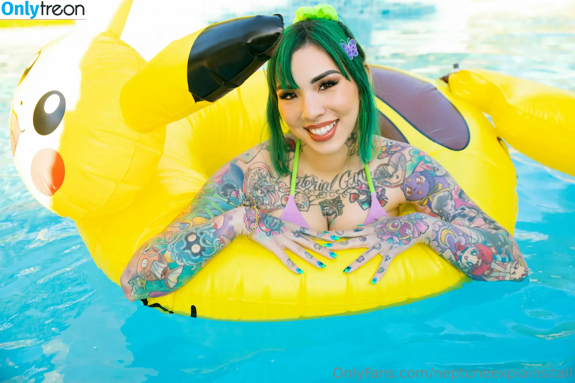 neptuneexplainsitall nude photo #0210 (neptunehomeofficial / urwaifuneptune)
