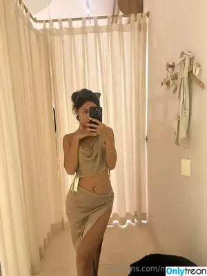  nude photo #0007