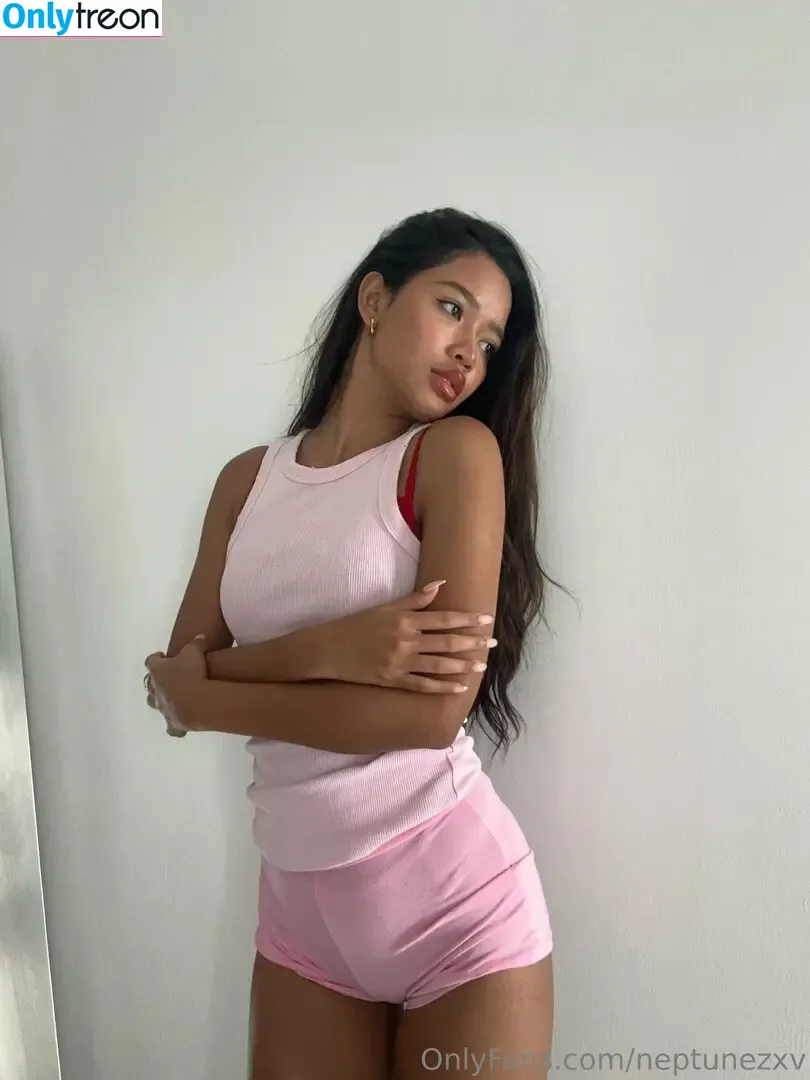 neptunezxv nude photo #0023 (neptunezxv)