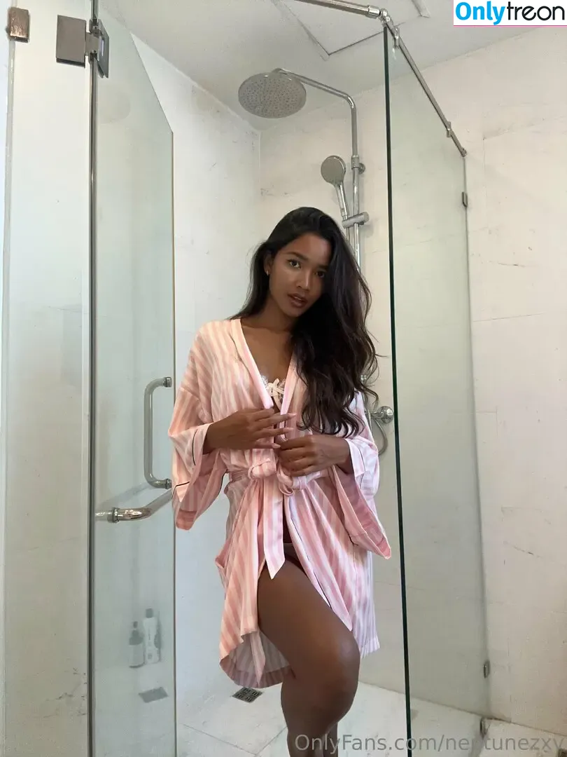 neptunezxv nude photo #0038 (neptunezxv)