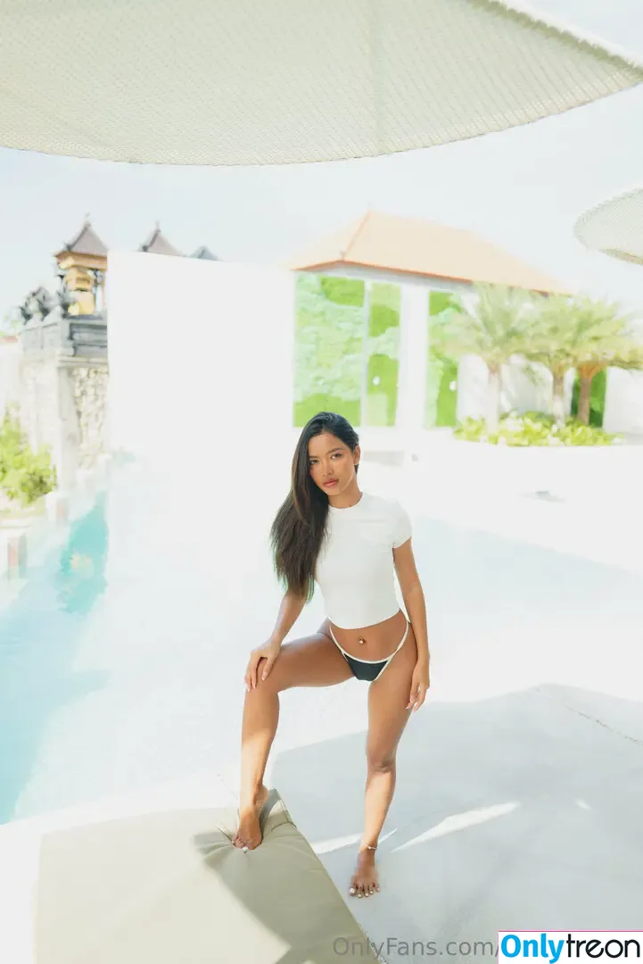 neptunezxv nude photo #0048 (neptunezxv)
