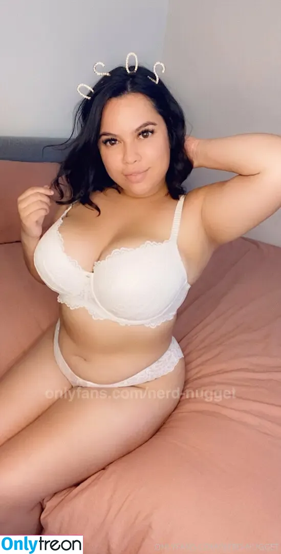 Nerd-nugget nude photo #0317 (nerdnugget)