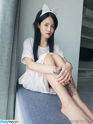 nerdyyumi / yumi_webtoon nude photo #0028
