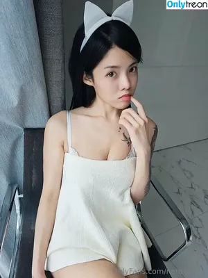 nerdyyumi / yumi_webtoon nude photo #0030