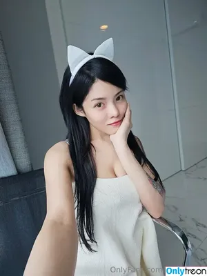 nerdyyumi / yumi_webtoon nude photo #0076