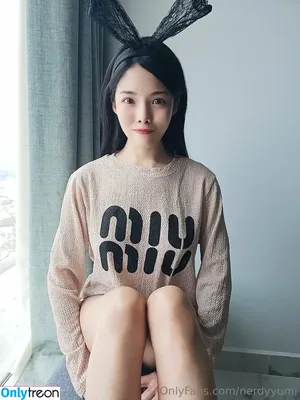 nerdyyumi / yumi_webtoon nude photo #0096