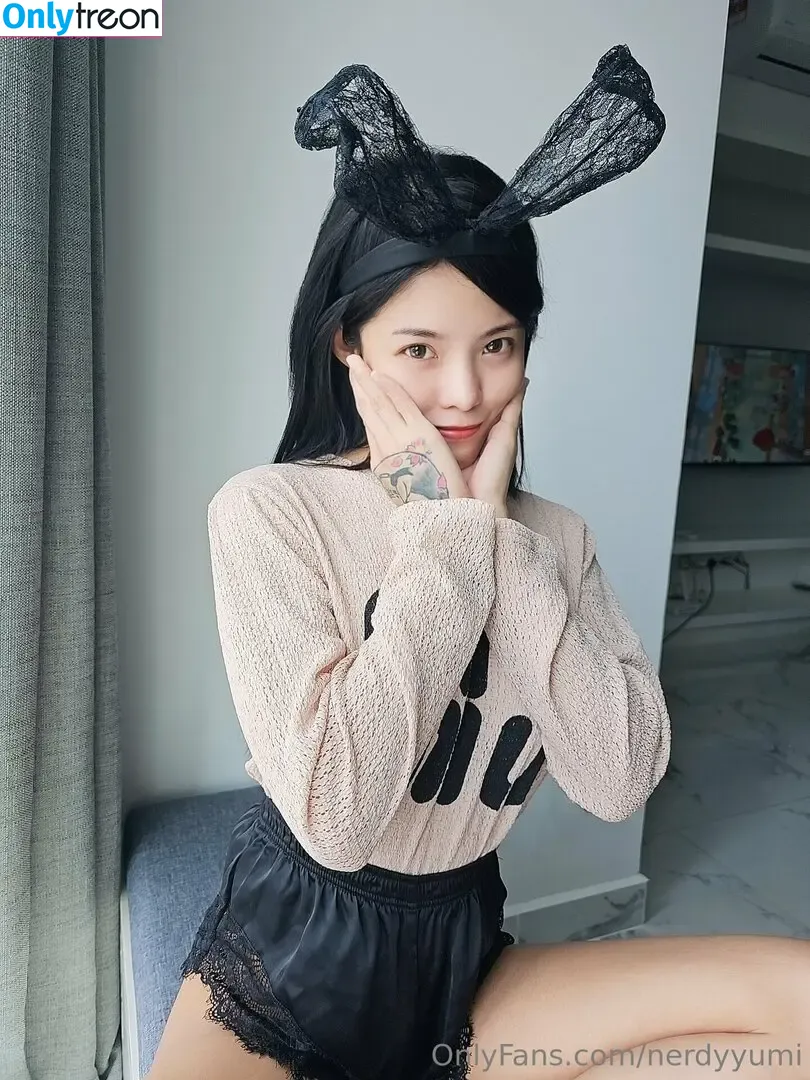 nerdyyumi nude photo #0049 (yumi_webtoon)