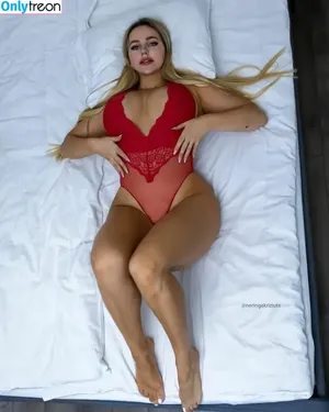 Neringa Kriziute / neringakriziute / nkriziute nude photo #0831