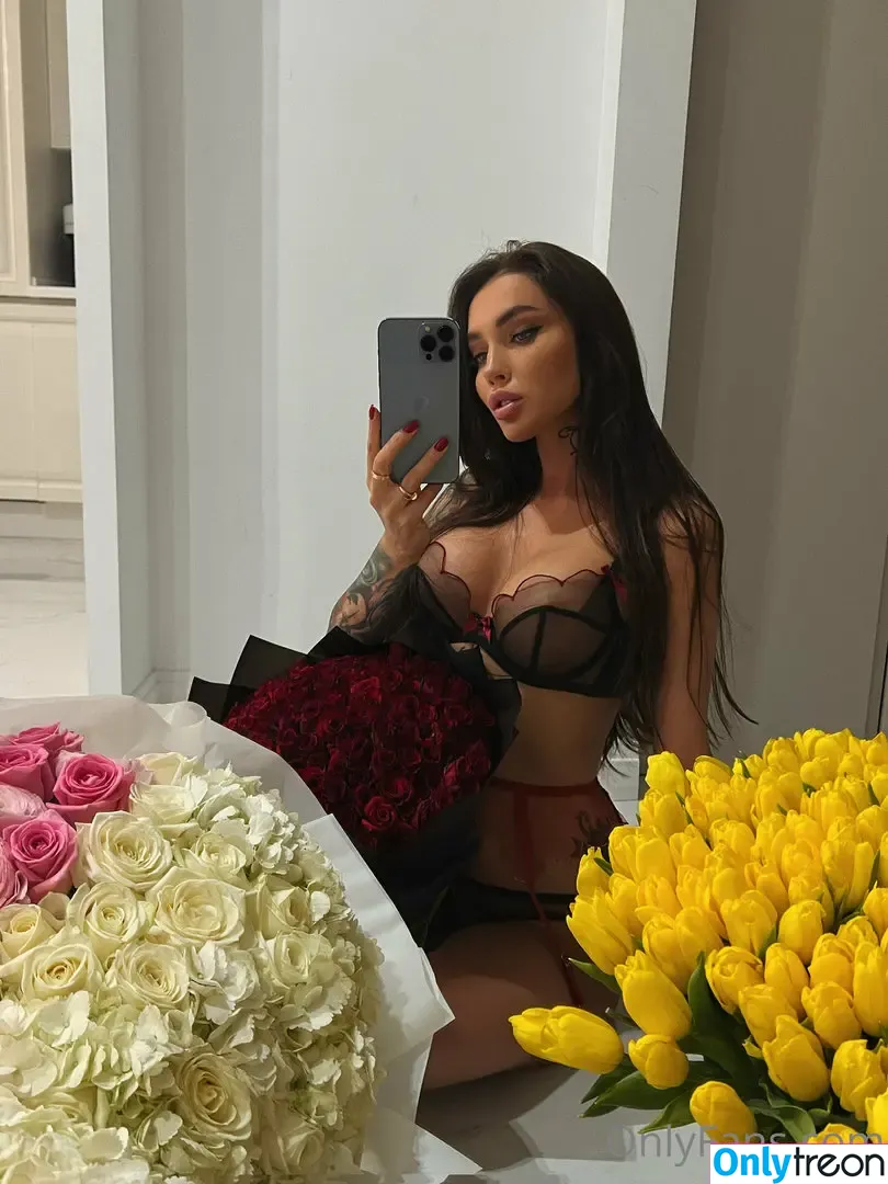 Nessa Orlova nude photo #0204 (nessaorlova / orlova_ness_life)