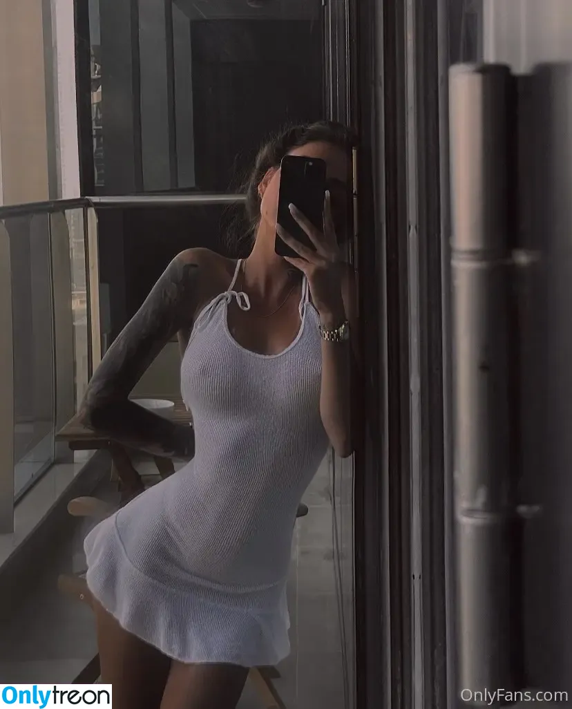 Nessa Orlova nude photo #0311 (nessaorlova / orlova_ness_life)