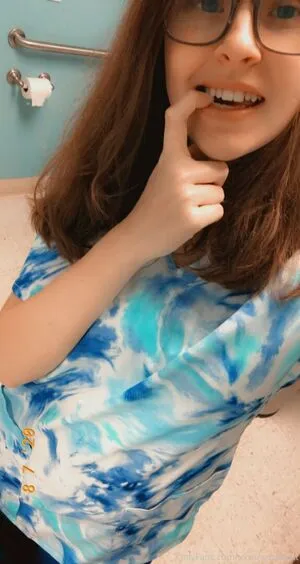 nessajade / nessajade_ nude photo #0035