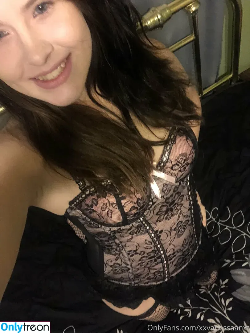 nessajade nude photo #0014 (nessajade_)