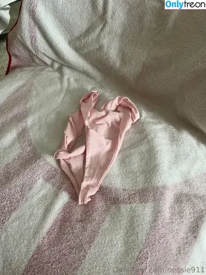  nude photo #0001
