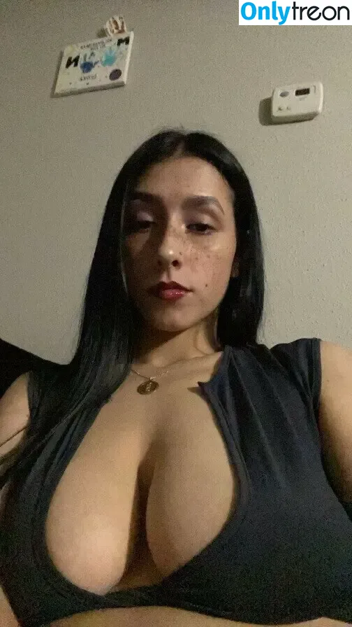 nevaevaaaaa nude photo #0015 (nevaevaaaaaa)