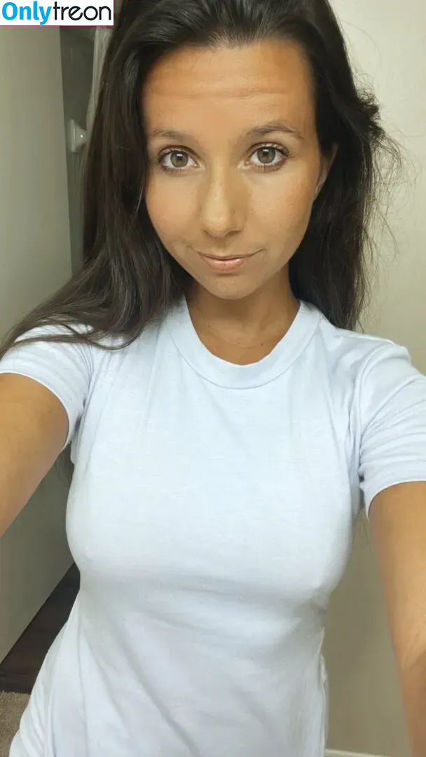 NexJuice nude photo #0017 (nudiststreamer)