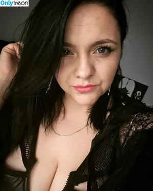 Nia Noir / iamnianoir / nia.noir nude photo #0004