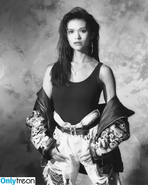 Nia Peeples / niapeeples nude photo #0004