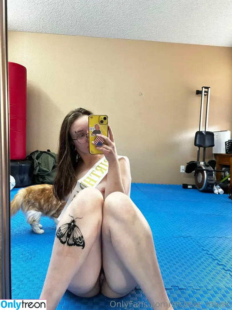 nichole_manic nude photo #0007 (nichole_is_manic)
