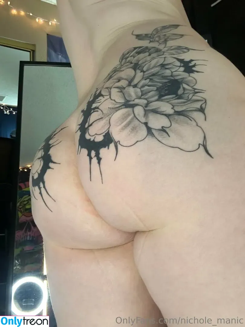 nichole_manic nude photo #0114 (nichole_is_manic)