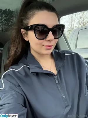 nicholeasmr / nicole.asmrr nude photo #0025