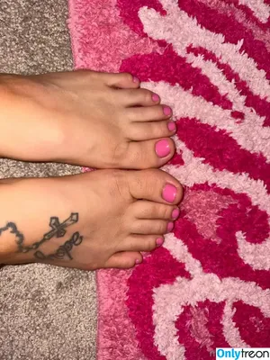 nicholeasmr / nicole.asmrr nude photo #0064