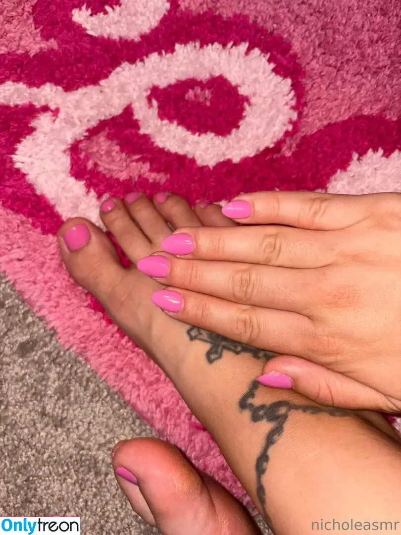 nicholeasmr nude photo #0065 (nicole.asmrr)