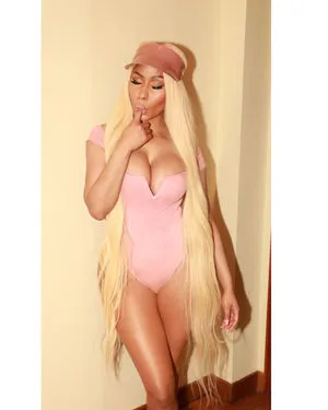 Nicki Minaj / nickiminaj nude photo #0092