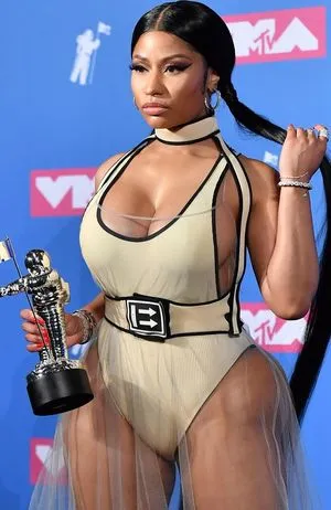Nicki Minaj / nickiminaj nude photo #0115