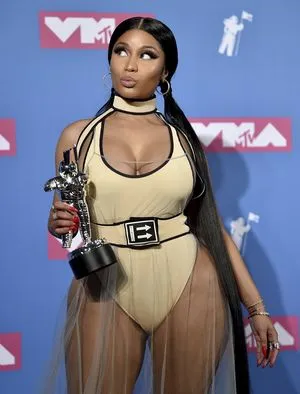Nicki Minaj / nickiminaj nude photo #0129