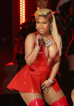 Nicki Minaj / nickiminaj nude photo #0143