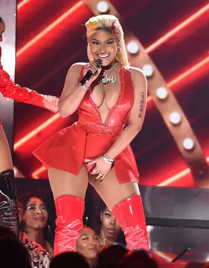 Nicki Minaj / nickiminaj nude photo #0146