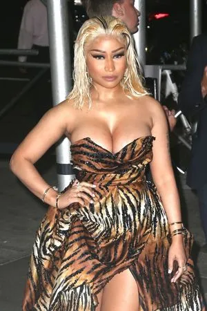 Nicki Minaj / nickiminaj nude photo #0171