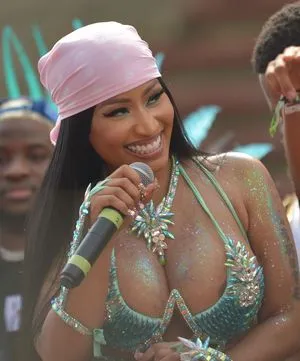 Nicki Minaj / nickiminaj nude photo #0194
