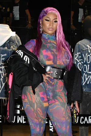 Nicki Minaj / nickiminaj nude photo #0212