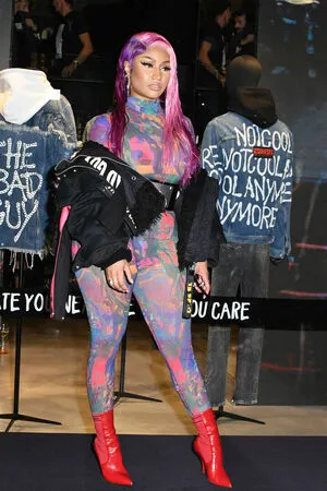 Nicki Minaj / nickiminaj nude photo #0221