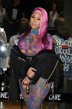 Nicki Minaj / nickiminaj nude photo #0228