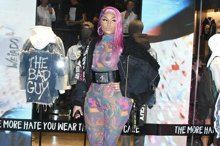 Nicki Minaj / nickiminaj nude photo #0232