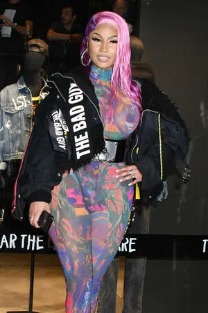 Nicki Minaj / nickiminaj nude photo #0234