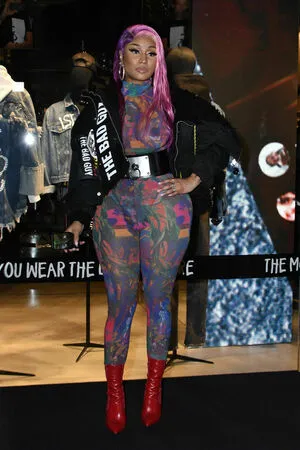 Nicki Minaj / nickiminaj nude photo #0250