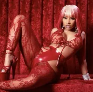 Nicki Minaj / nickiminaj nude photo #0274