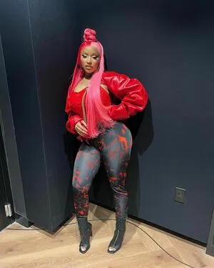 Nicki Minaj / nickiminaj nude photo #0324