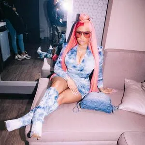 Nicki Minaj / nickiminaj nude photo #0332