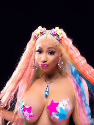 Nicki Minaj / nickiminaj nude photo #0350